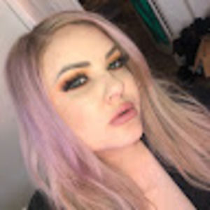 Meet your Posher, Amelia